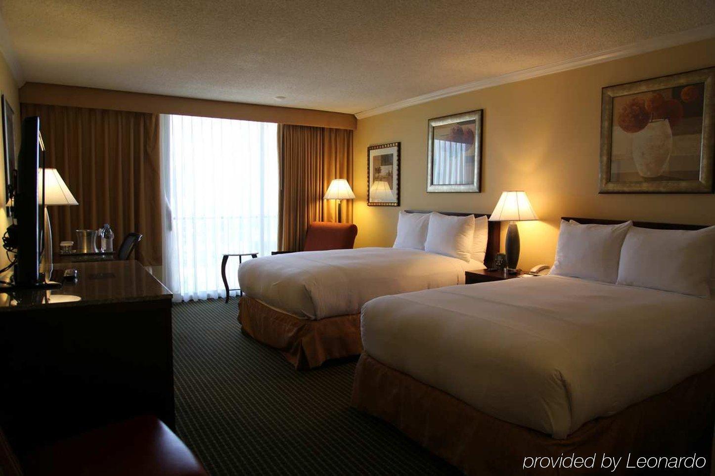 Hotel Hilton Irvine/orange County Airport 3*